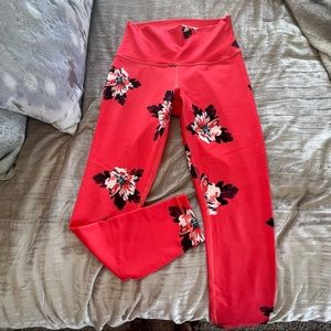 Lululemon Leggings | Size 6 | Coral & Floral Pattern